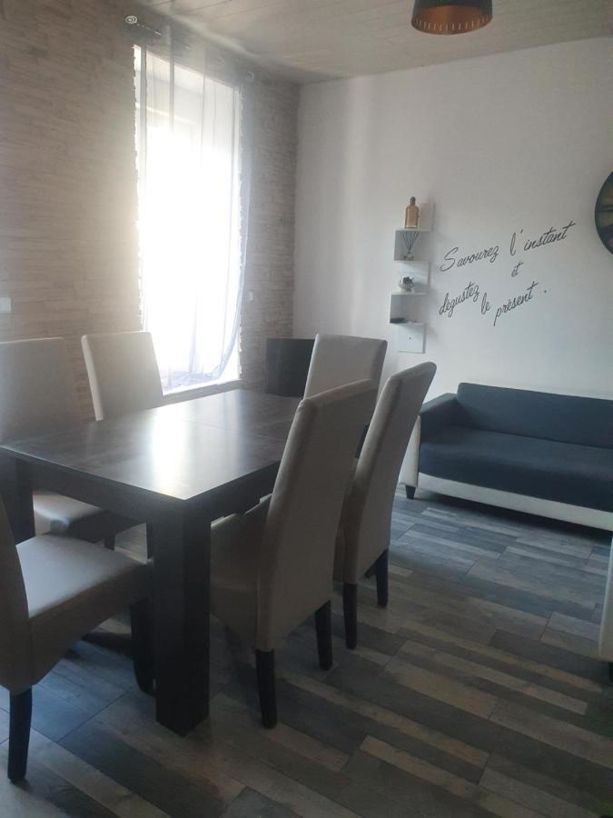 Bienvenue Chez Les Ch'Oups Le Loft 50 M2 Appartement La Bourboule Buitenkant foto